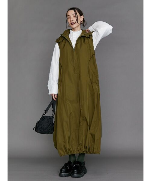 UN3D.（アンスリード）の「HOODIE VEST OP / フーディーベスト