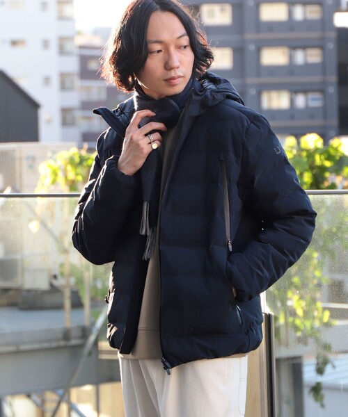 UBR（ウーバー ）の「UBR / レギュレーター フーデッド ダウン