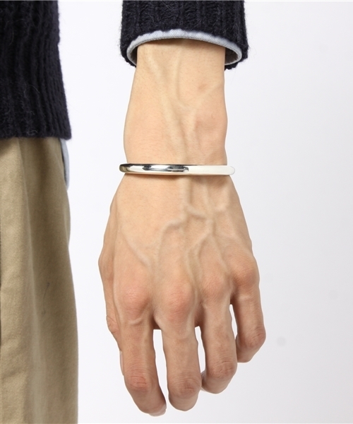 nonnative（ノンネイティブ）の「nonnative - DWELLER BANGLE 925