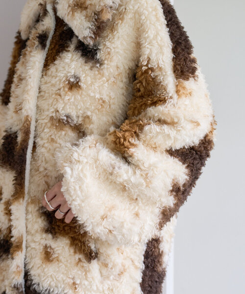 Kastane（カスタネ）の「*COWカールシャギーコート（その他アウター