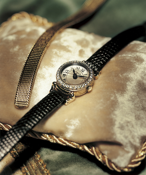 agete（アガット）の「20TH SPECIAL WATCH（A212312/10102127012