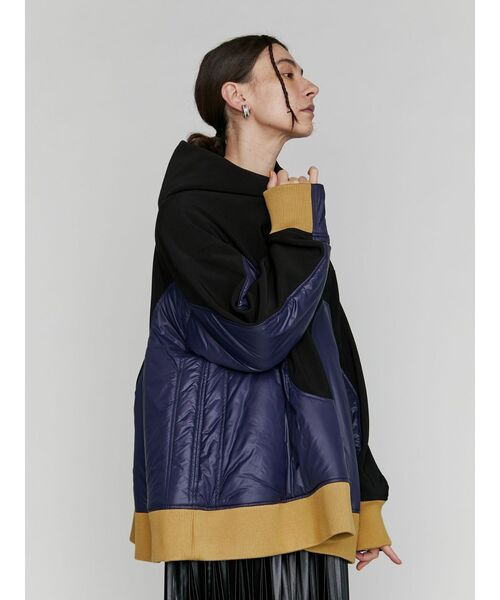 UN3D.（アンスリード）の「WAVE LINE PADDED HOODIE / ウェーブライン