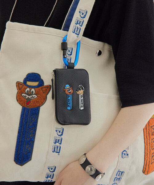 ear PAPILLONNER（イアパピヨネ）の「【PEZ(ペッツ) ×ear】《牛革