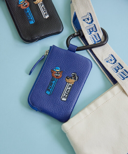 PEZ(ペッツ) ×ear】《牛革》カラビナ付きパス＆キーケース（キーケース
