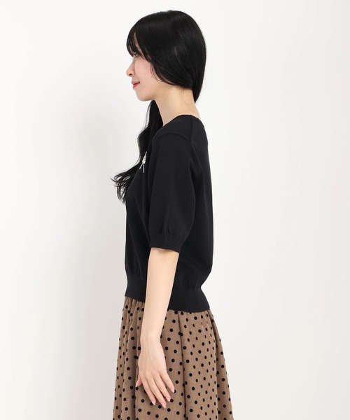 STRAWBERRY-FIELDS（ストロベリーフィールズ）の「ﾊﾞﾚﾘｰﾅ刺繍5分袖ﾆｯﾄ