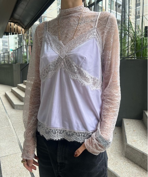 Ameri（アメリ）の「VELOUR CAMI SET LACE TOP（シャツ/ブラウス