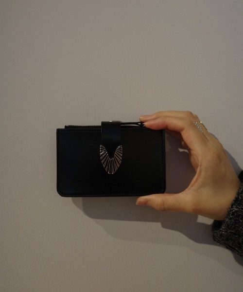 TOGA TOO（トーガトゥ）の「TOGA TOO Leather wallet small（財布
