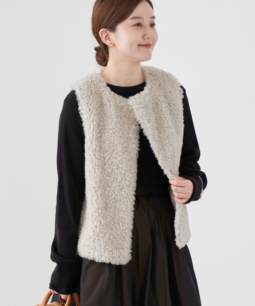 IENA（イエナ）の「ECOPEL カーリーファーベスト（ベスト）」 - WEAR