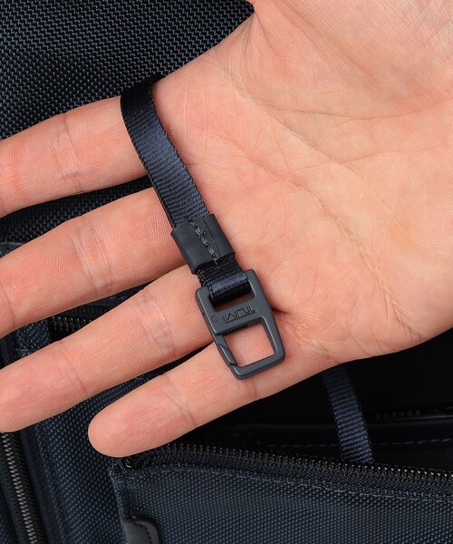 SHIPS別注】TUMI: 完全別注モデル『ALPHA 3』ミッド 3WAY バッグ