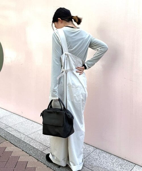 ear PAPILLONNER（イアパピヨネ）の「ワンショルダーラップサロペット