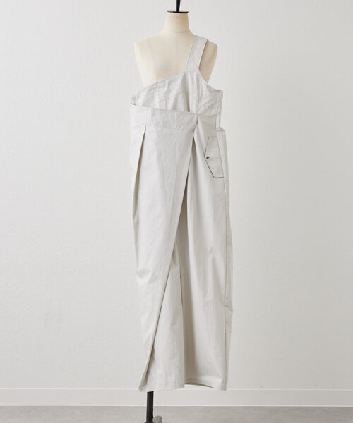 ear PAPILLONNER（イアパピヨネ）の「ワンショルダーラップサロペット