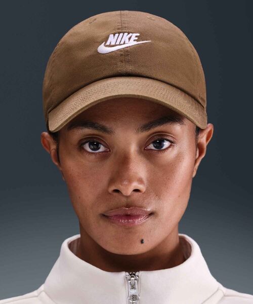 セール】ナイキ クラブ アンストラクチャード フューチュラ ウォッシュ