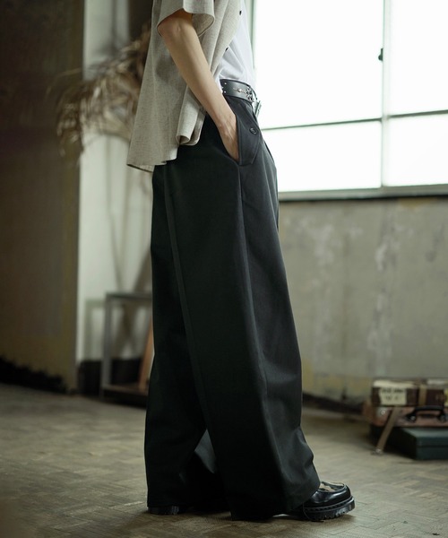 フラップポケット タックワイド バギーパンツ / チノパンツ