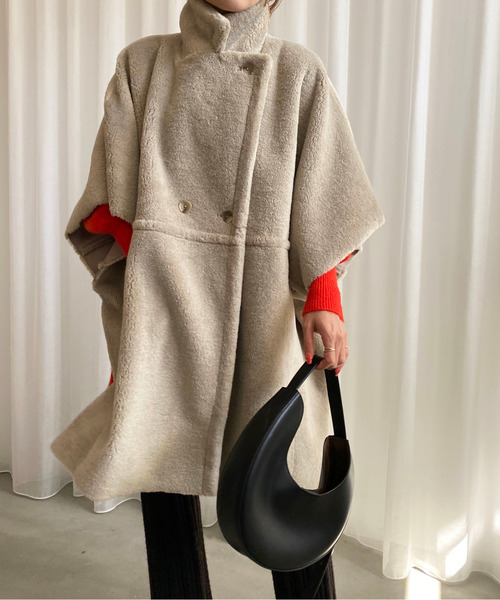 Ameri（アメリ）の「REVERSIBLE BOA PONCHO COAT（ポンチョ）」 - WEAR