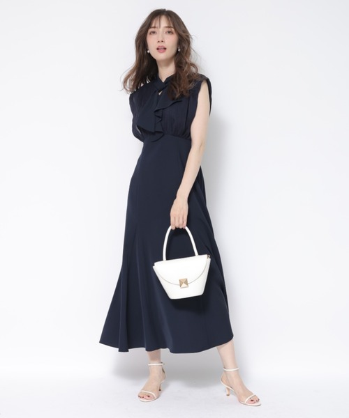 Apuweiser-riche（アプワイザーリッシェ）の「異素材MIXボウタイ