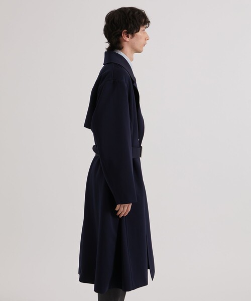 UNITED TOKYO（ユナイテッドトウキョウ）の「撥水ストレッチオーバー