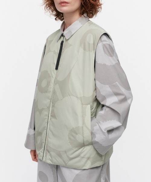 marimekko（マリメッコ）の「Unikko / padded vest coats（ダウン