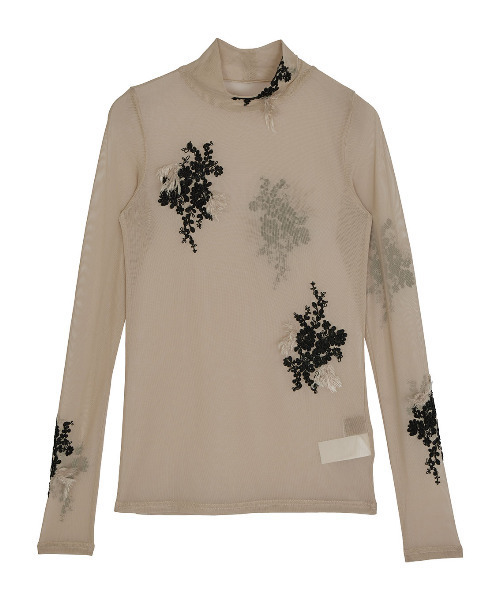 Ameri（アメリ）の「UND FUR EMBROIDERY SKIN TOP（Tシャツ/カットソー