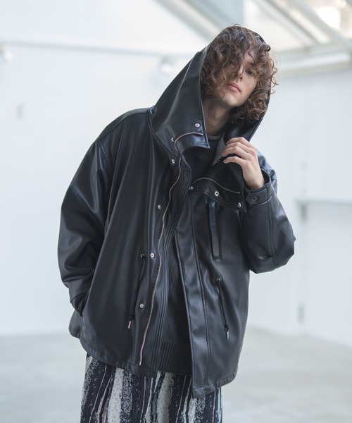 CASPER JOHN（キャスパージョン）の「Synthetic Leather Short Mods