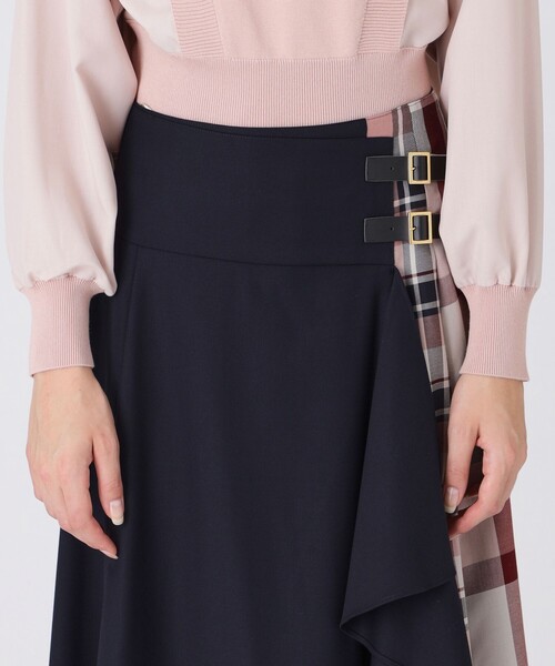 BLUE LABEL CRESTBRIDGE（ブルーレーベルクレストブリッジ）の