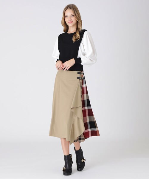 BLUE LABEL CRESTBRIDGE（ブルーレーベルクレストブリッジ）の