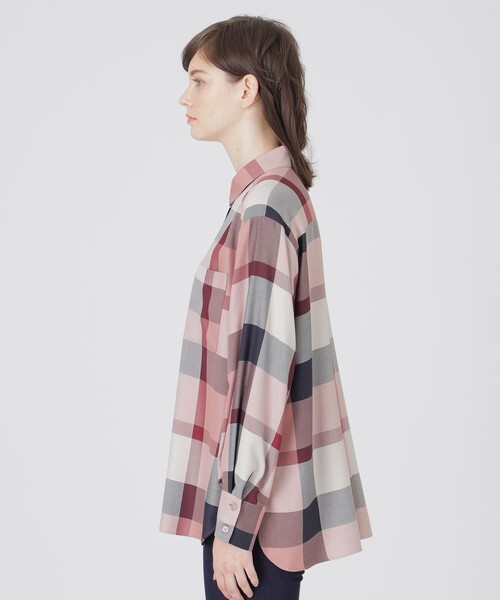 BLUE LABEL CRESTBRIDGE（ブルーレーベルクレストブリッジ）の