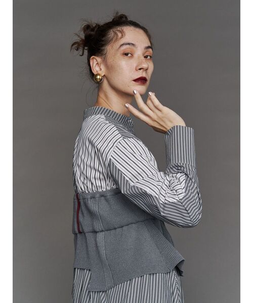 UN3D.（アンスリード）の「KNIT BUSTIER DOCKING SH / ニットビスチェ
