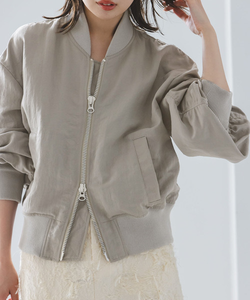 Noble（ノーブル）の「ヴィンテージナイロンコンパクトMA1（MA-1