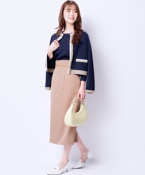 JUSGLITTY（ジャスグリッティー）の「チェーンベルト付タイトスカート