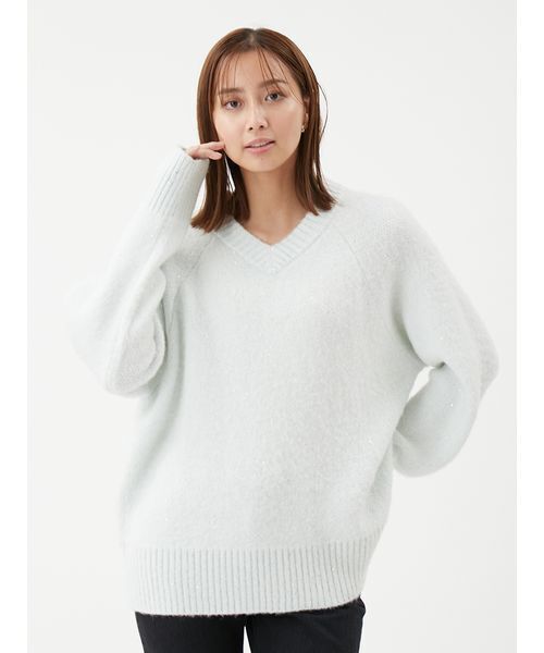 セール】スパンコールVネックシャギーニット（ニット/セーター）｜Mila