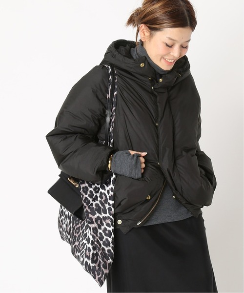 Deuxieme Classe（ドゥーズィエムクラス）の「ダウン（ダウン