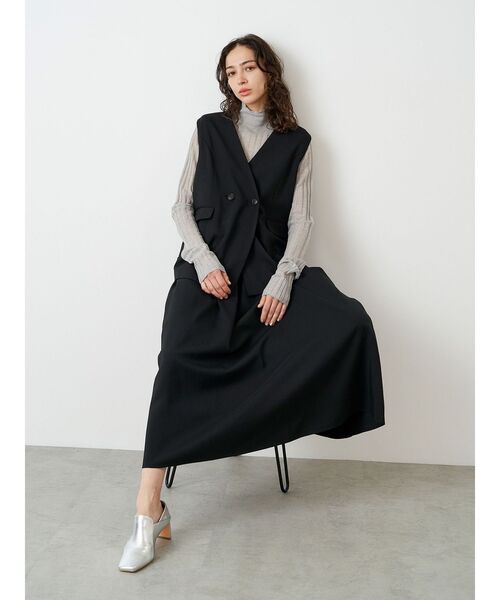 ELENDEEK（エレンディーク）の「コンビネーションジレワンピース