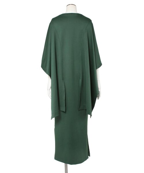 UN3D.（アンスリード）の「ケープスリーブワンピース（ワンピース