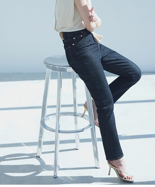 anuans（アニュアンス）の「Slim straight denim/スリムストレート
