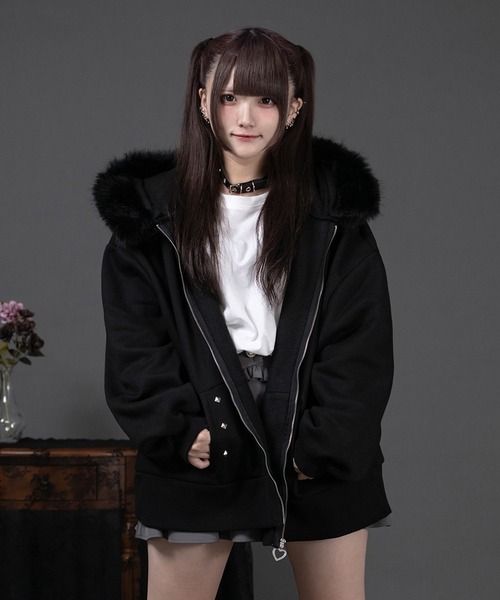 ファー付きロゴパーカー（パーカー）｜Pal elfy（パルエルフィー）の