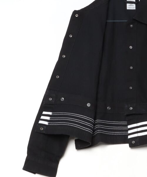 adidas（アディダス）の「アディブレイク デニム 2-In-1 トラック