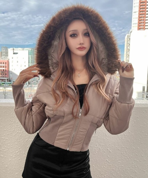 セール】【BLACKQUEEN】くびれショートダウン（ダウンジャケット