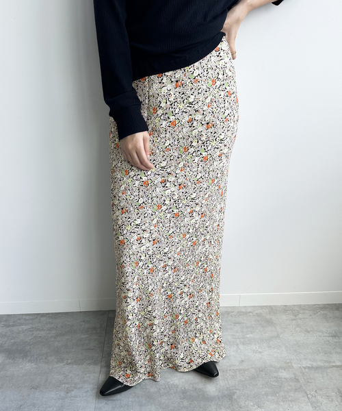 EDIT. FOR LULU（エディットフォールル）の「マルチフラワー バイアス