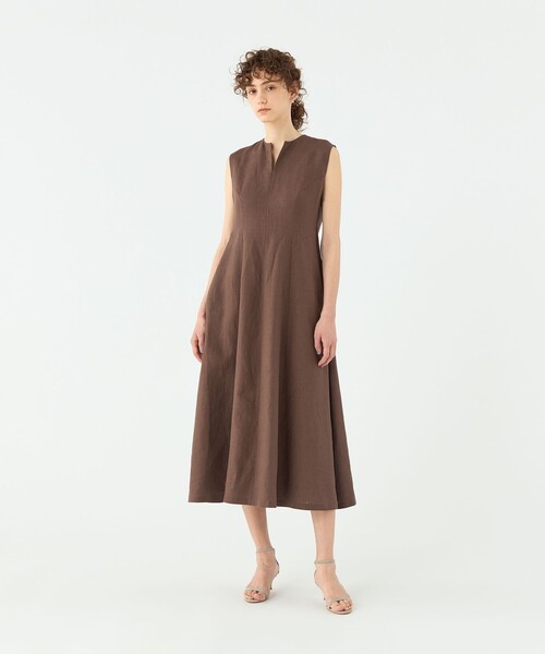 スムースリネン キーネックフレアワンピース（ワンピース