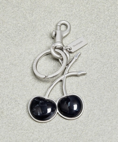 チェリー バッグ チャーム（キーホルダー）｜Coachtopia（コーチトピア