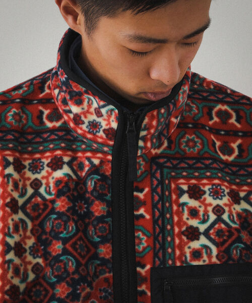 MOUNTAIN HARDWEAR（マウンテンハードウェアー）の「MOUNTAIN HARDWEAR