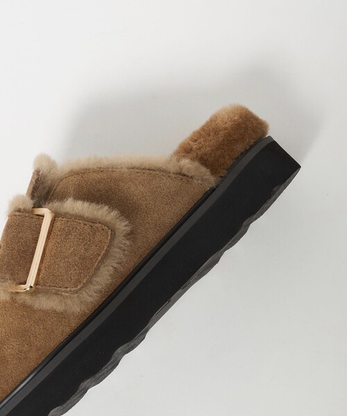 セール】＜MOHI＞スエード ビッグベルト ボストンサンダル