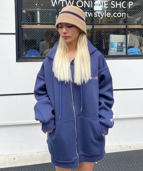 MEMORY（メモリー）の「【MEMORY】フラワーモチーフ ワイド ジップ