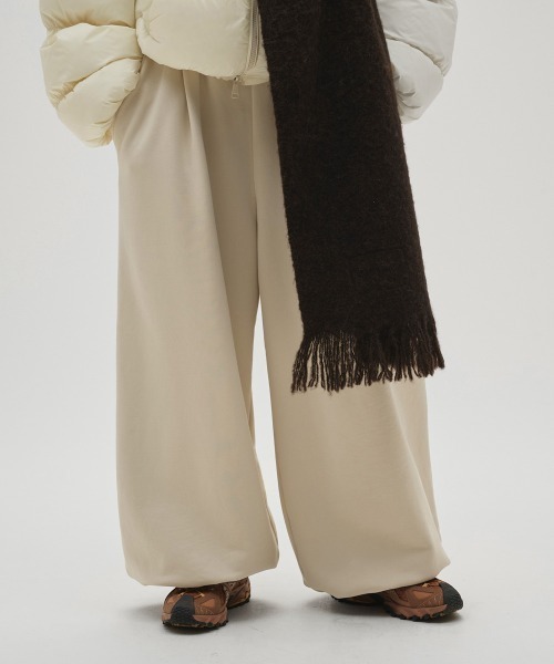 Tuck Sweat Pants（その他パンツ）｜TODAYFUL（トゥデイフル）の