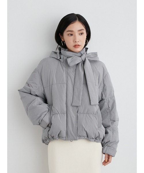 LILY BROWN（リリーブラウン）の「ボウタイ付きRecycleダウン