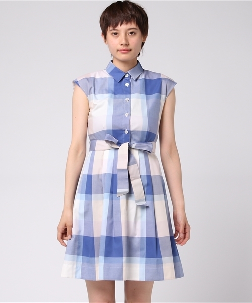 BLUE LABEL CRESTBRIDGE（ブルーレーベルクレストブリッジ）の