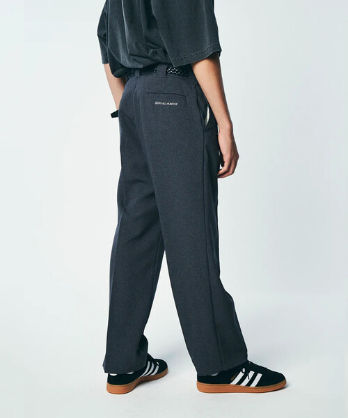 SEDAN ALL-PURPOSE（セダンオールパーパス）の「SEDAN ALL-PURPOSE