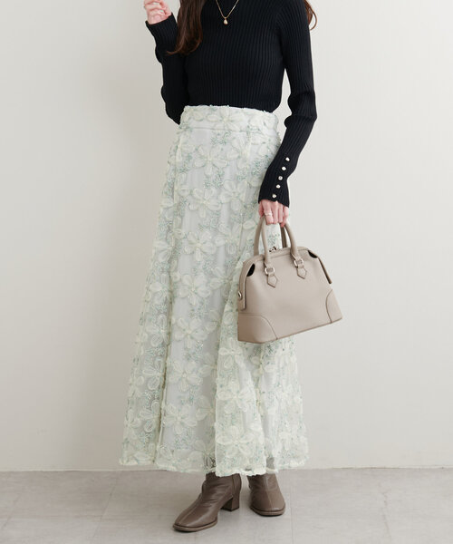 長さ変えれる3Dフラワーレーススカート（スカート）｜natural couture