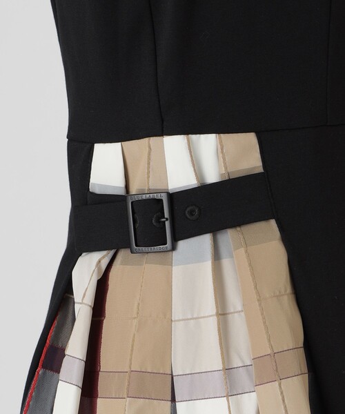 BLUE LABEL CRESTBRIDGE（ブルーレーベルクレストブリッジ）の