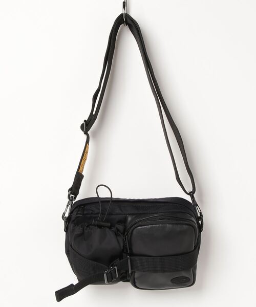 DIESEL（ディーゼル）の「メンズ ナイロン レザー クロスボディバッグ